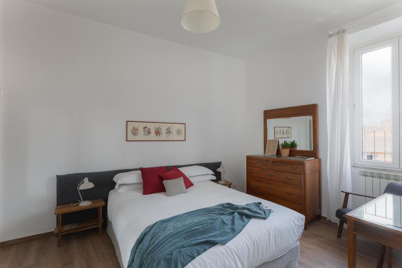 Amazing Penthouse With Terrace And Rooftop In Trastevere Roma Ngoại thất bức ảnh