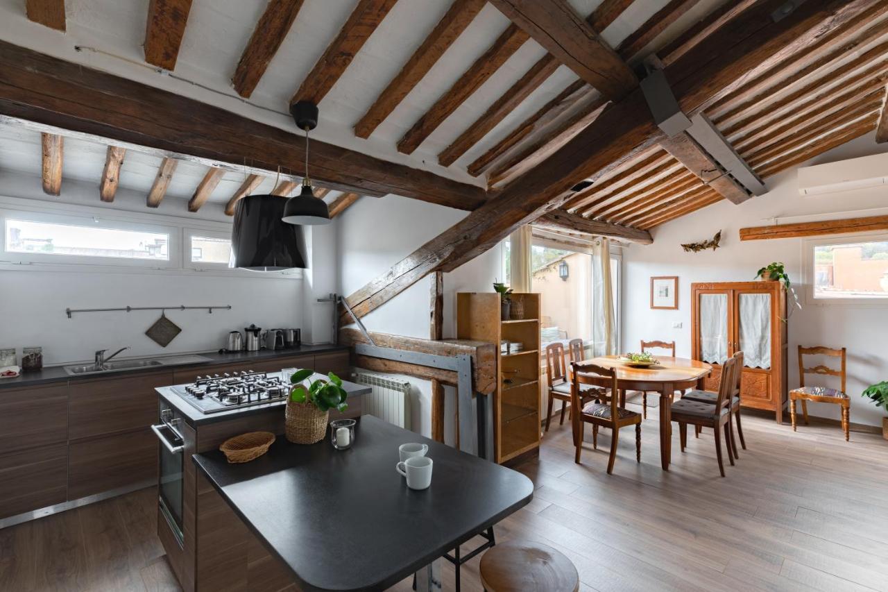 Amazing Penthouse With Terrace And Rooftop In Trastevere Roma Ngoại thất bức ảnh